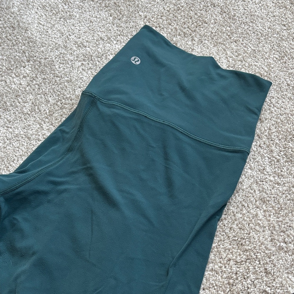 lululemon athletica Teal Cropped Pants